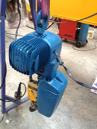 2000 kgs Demag hoist