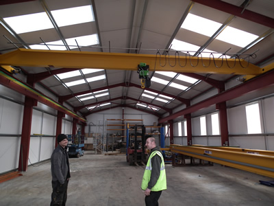 workshop crane squirrels 
